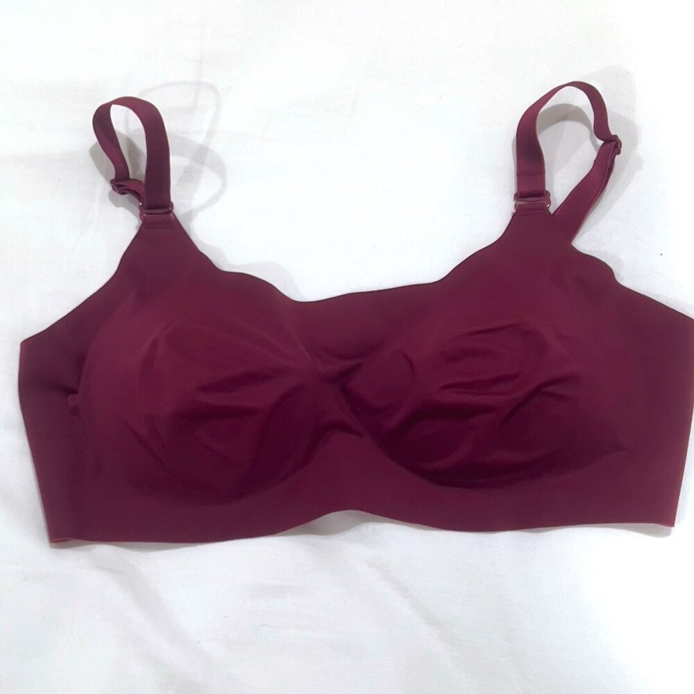 Knix wireless bra EUC.